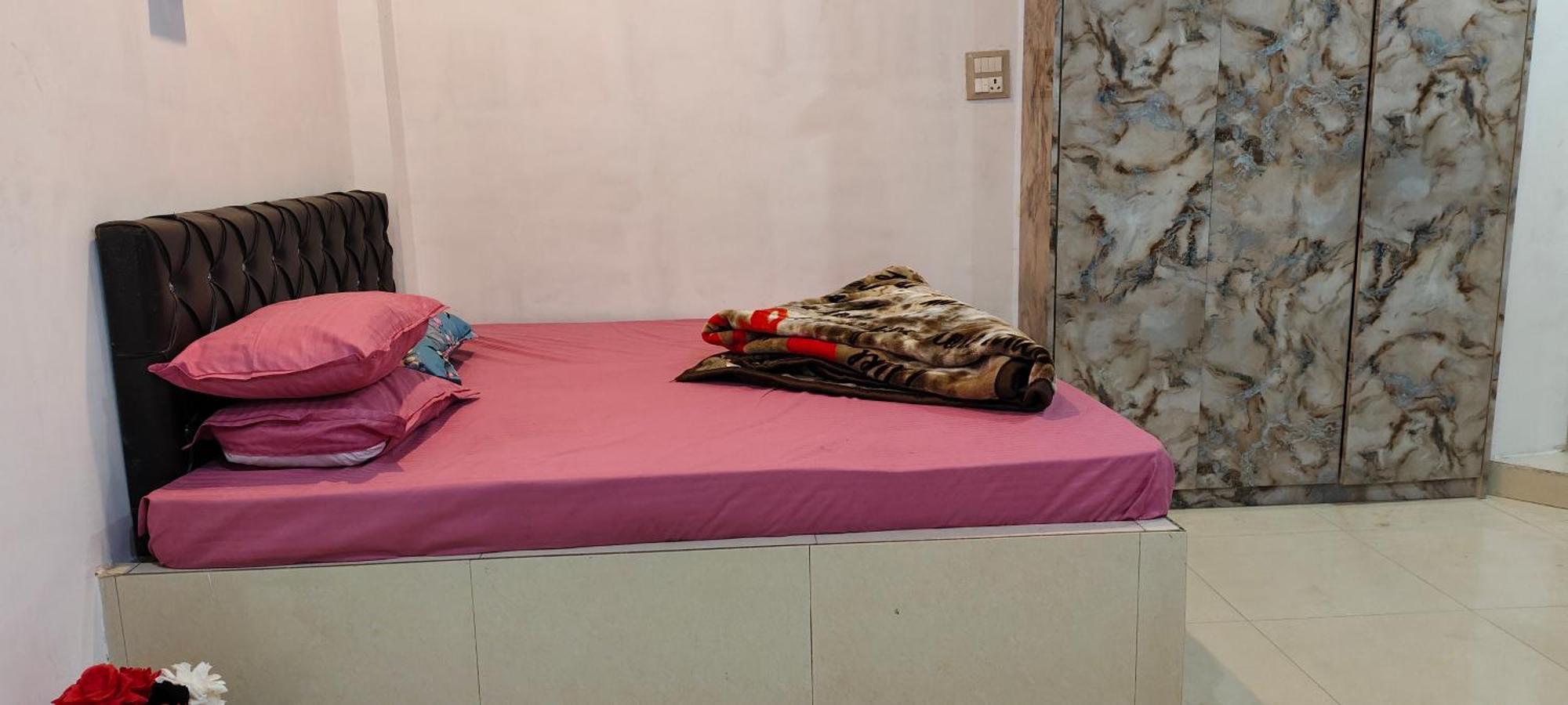 Mangalam Gold Guest House Варанасі Екстер'єр фото